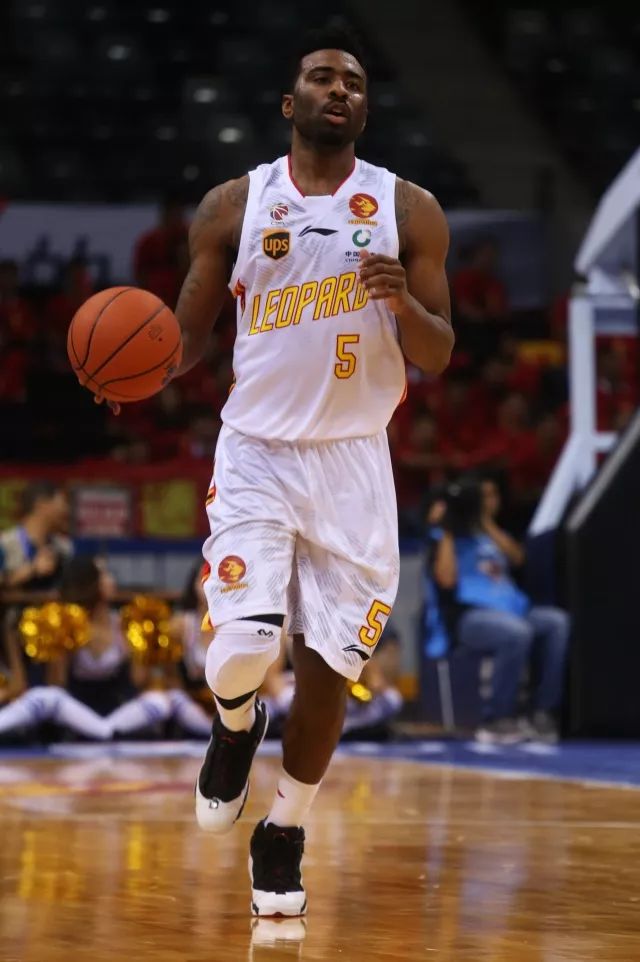 关于江苏肯帝亚败北，积分排名继续下降的信息